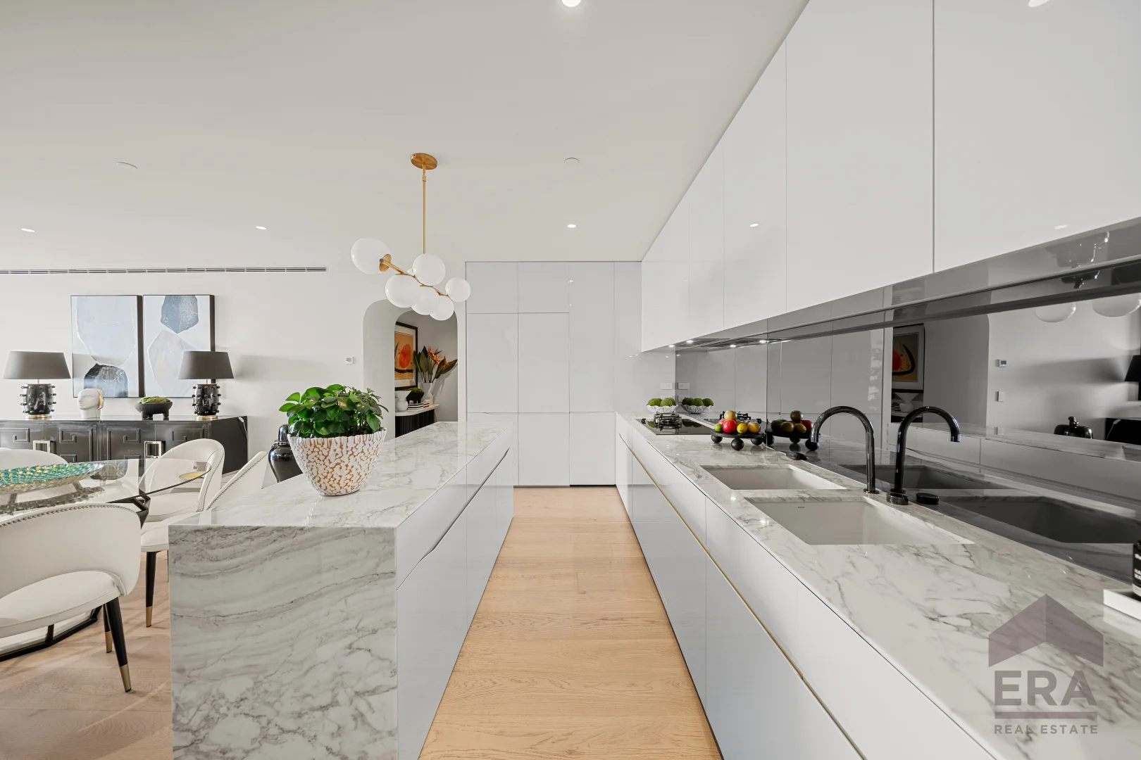 Additional image 6 of 302/272 Hedges Avenue, Mermaid Beach QLD 4218