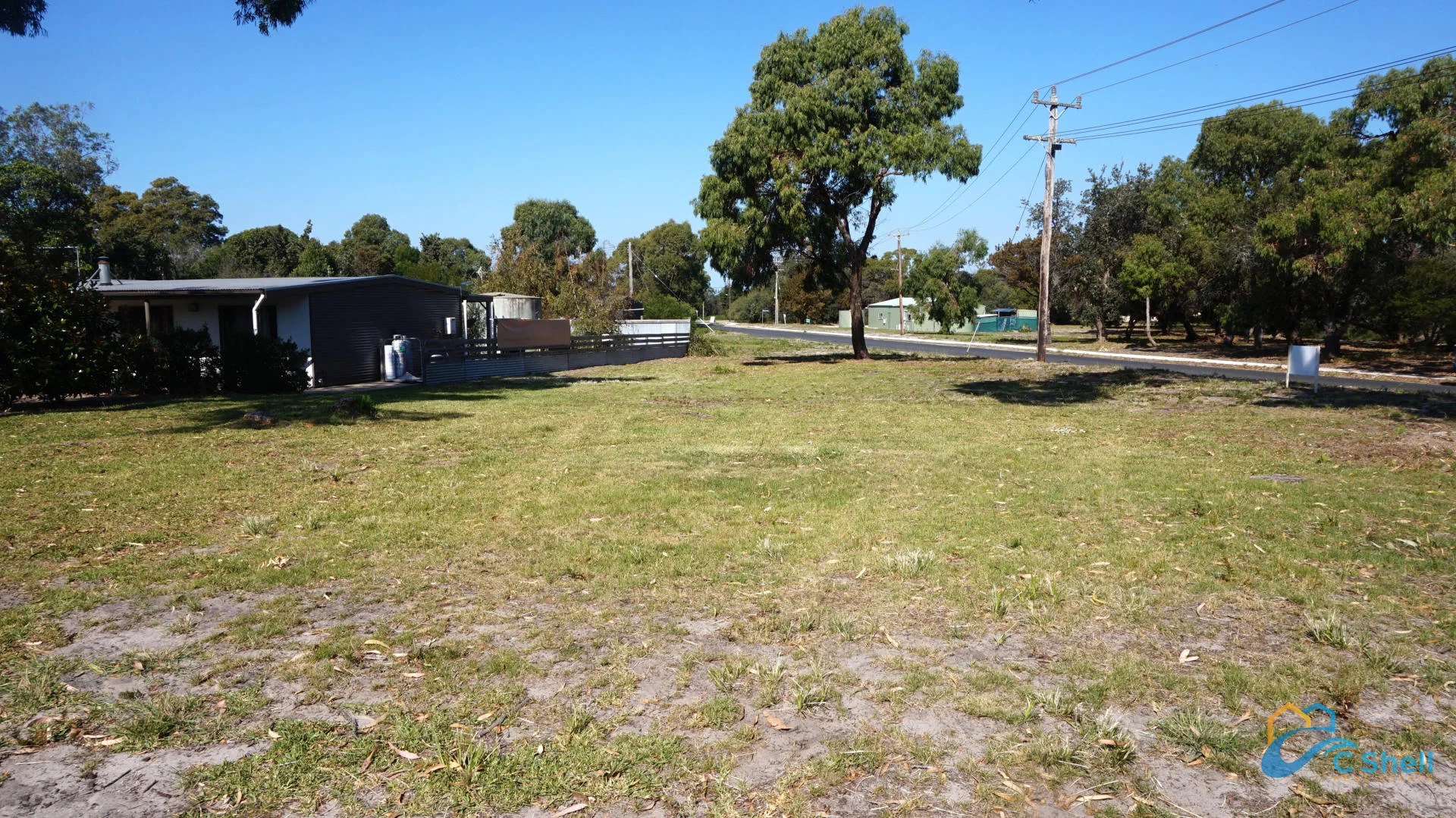 2 Fisher Parade, Loch Sport VIC 3851