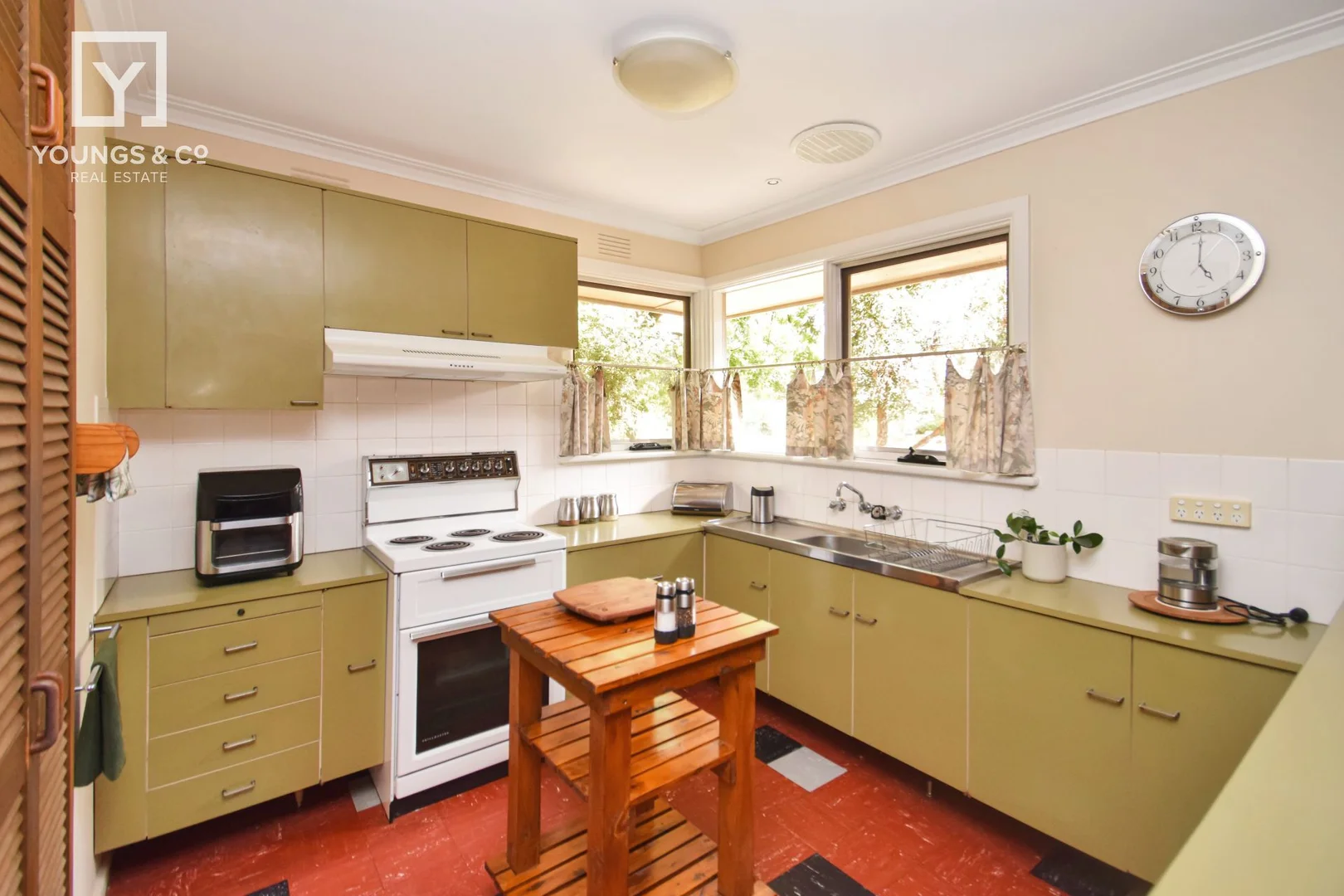 Additional image 3 of 2 Inverness Ave, Kialla VIC 3631