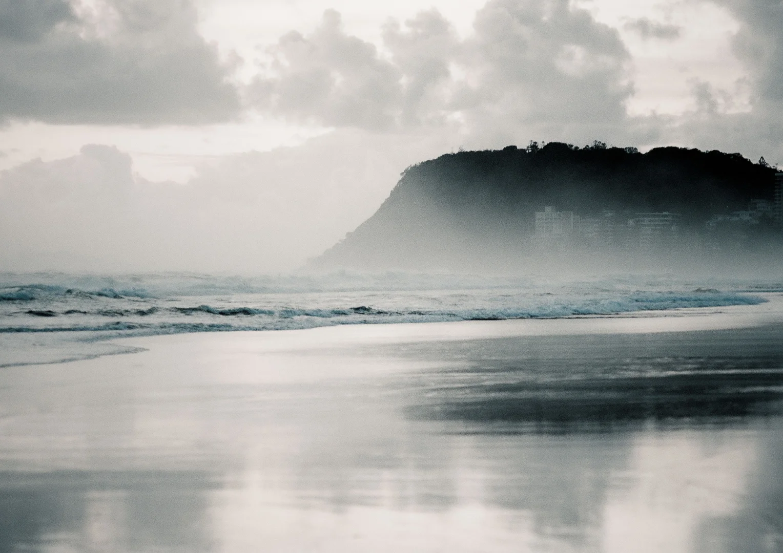 Additional image 29 of 2/3 Cedar Court, Burleigh Heads QLD 4220