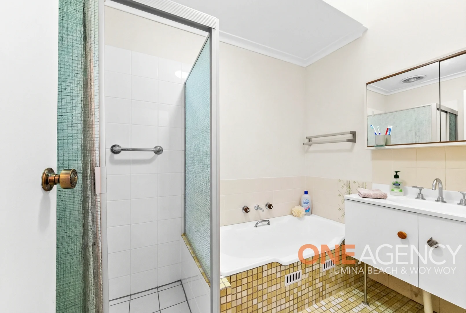 Additional image 8 of 6/31 Fiona Street, Point Clare NSW 2250
