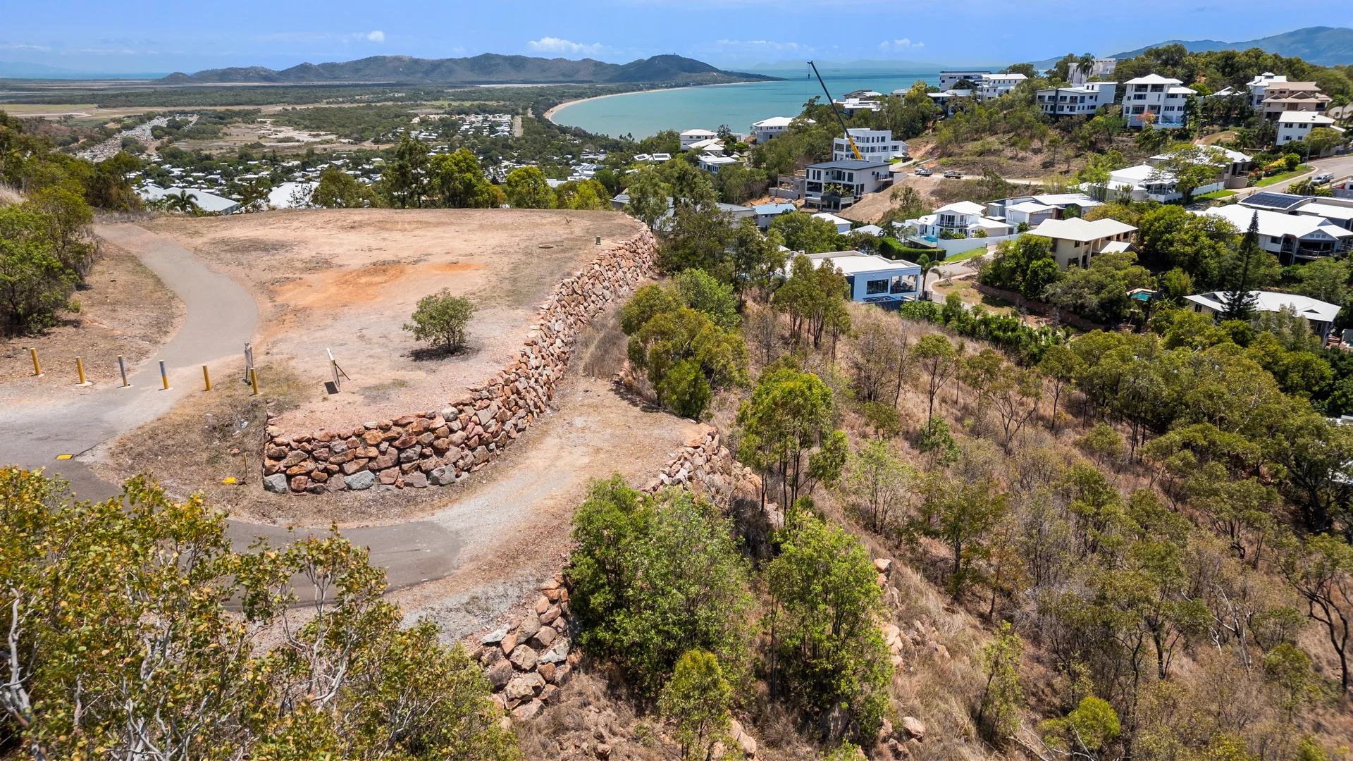 Additional image 5 of 69 Castle Hill Road, Castle Hill QLD 4810