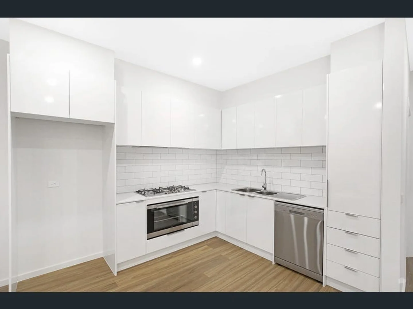 Additional image 3 of 31 Gilded Way, Craigieburn VIC 3064