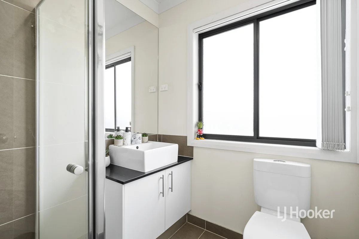 81 Terrene Terrace, Point Cook VIC 3030 photo 3