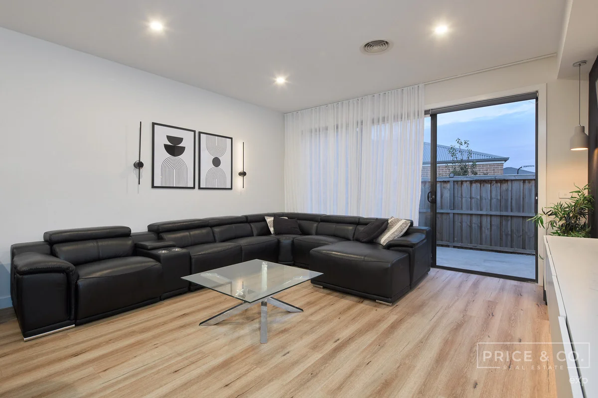 Additional image 5 of 215 Ernstbrook Drive, Clyde VIC 3978