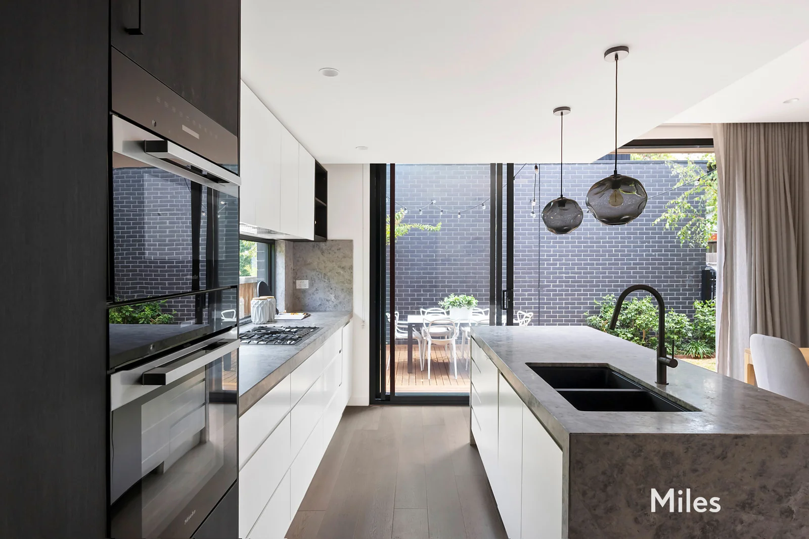 Additional image 4 of 2/51 Wilfred Road, Ivanhoe East VIC 3079