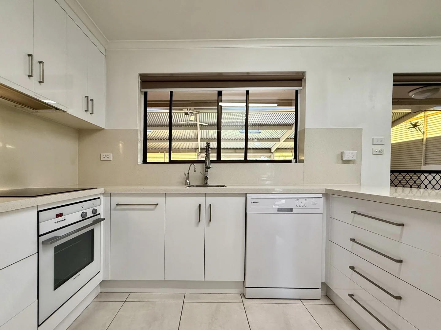 Additional image 2 of 11 Adelaide Road, Millicent SA 5280