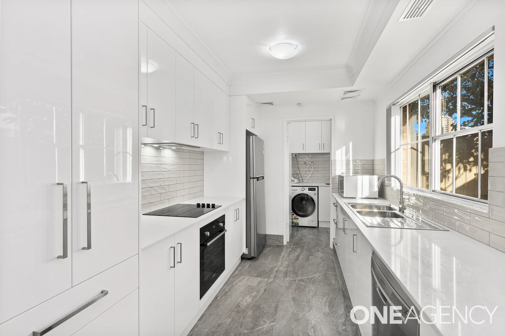Additional image 2 of 2/25 - 27 Bligh Street, Wollongong NSW 2500