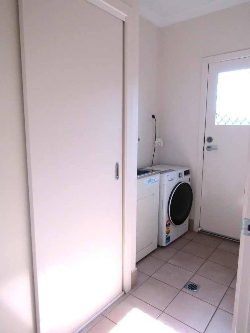 Additional image 20 of 3 Jarrott Street, Blackwater QLD 4717