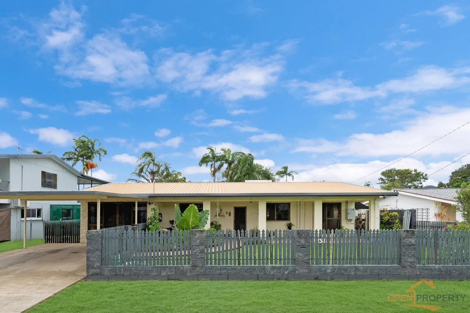 31 Frank St, Kirwan QLD 4817