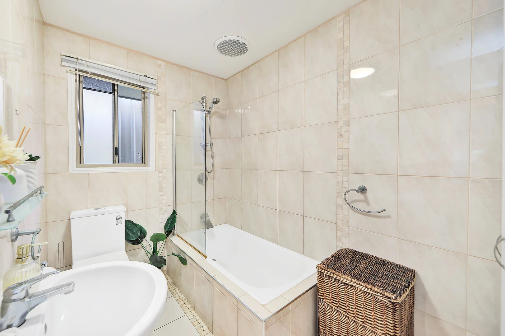 Additional image 16 of 8 Oceanview St, Bargara QLD 4670