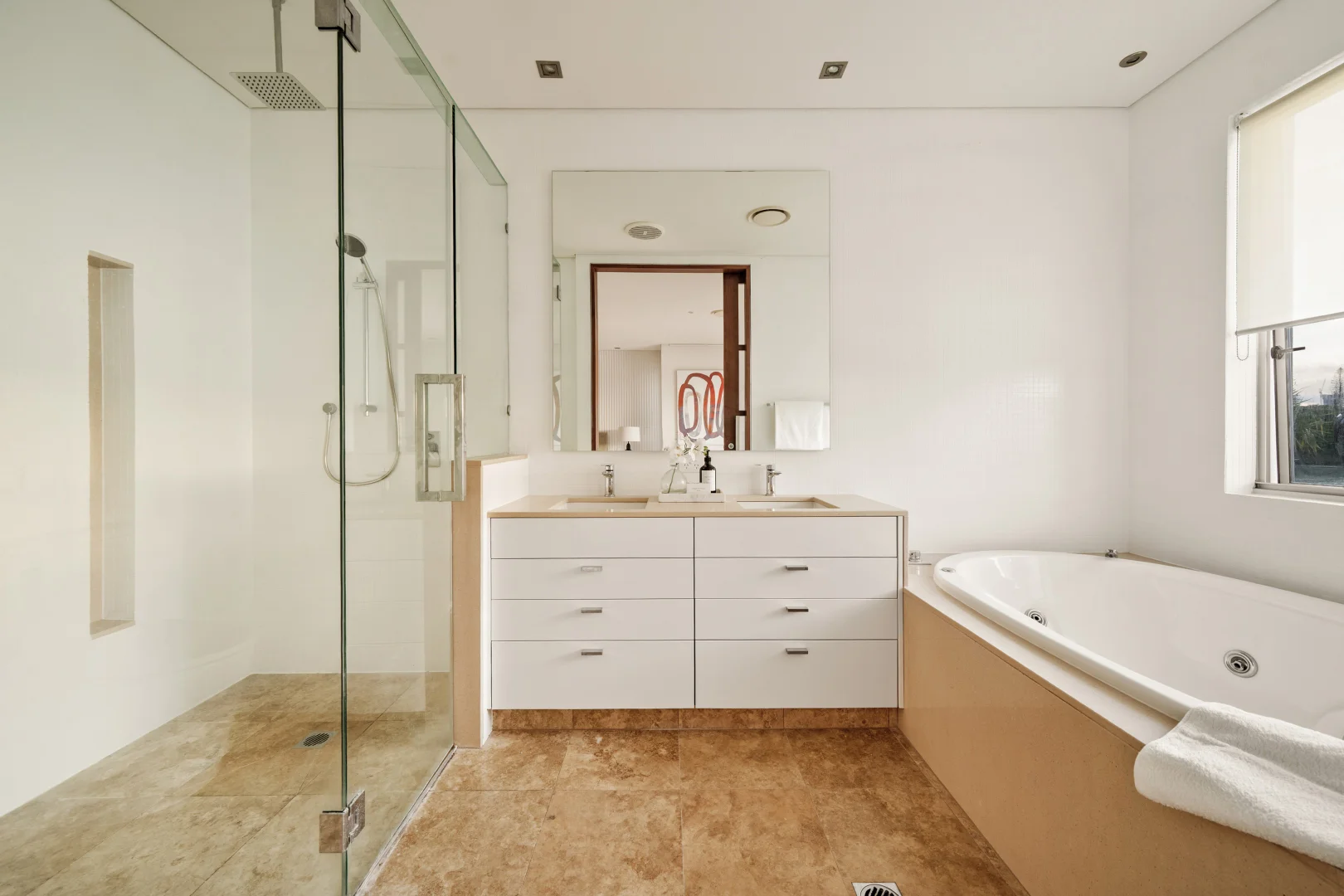 Additional image 33 of Residence 5, 17 Marseille Court, Sorrento QLD 4217