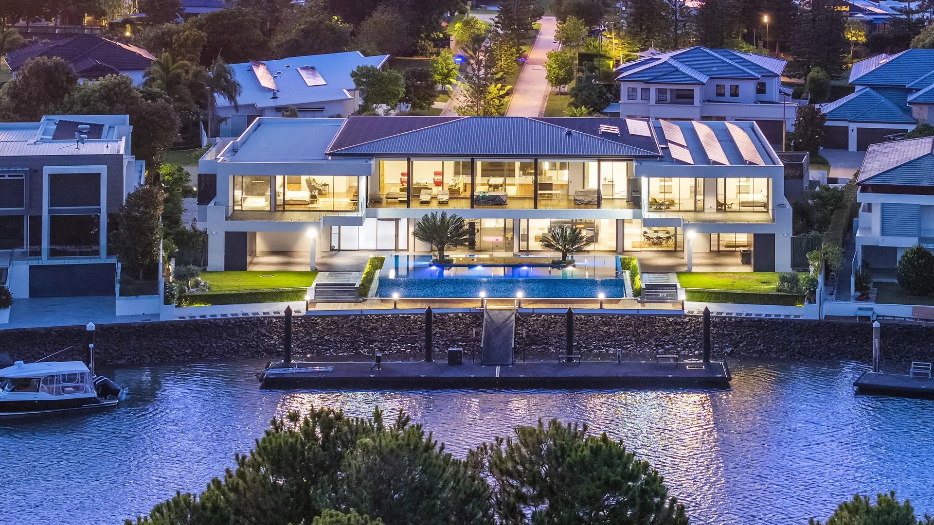 2100 The Circle, Sanctuary Cove QLD 4212