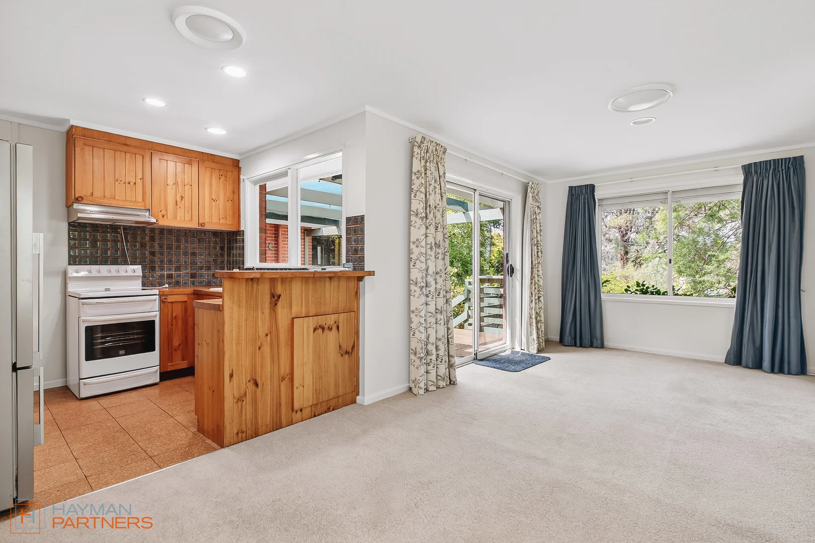 Additional image 9 of 42 Kitchener Street, Hughes ACT 2605