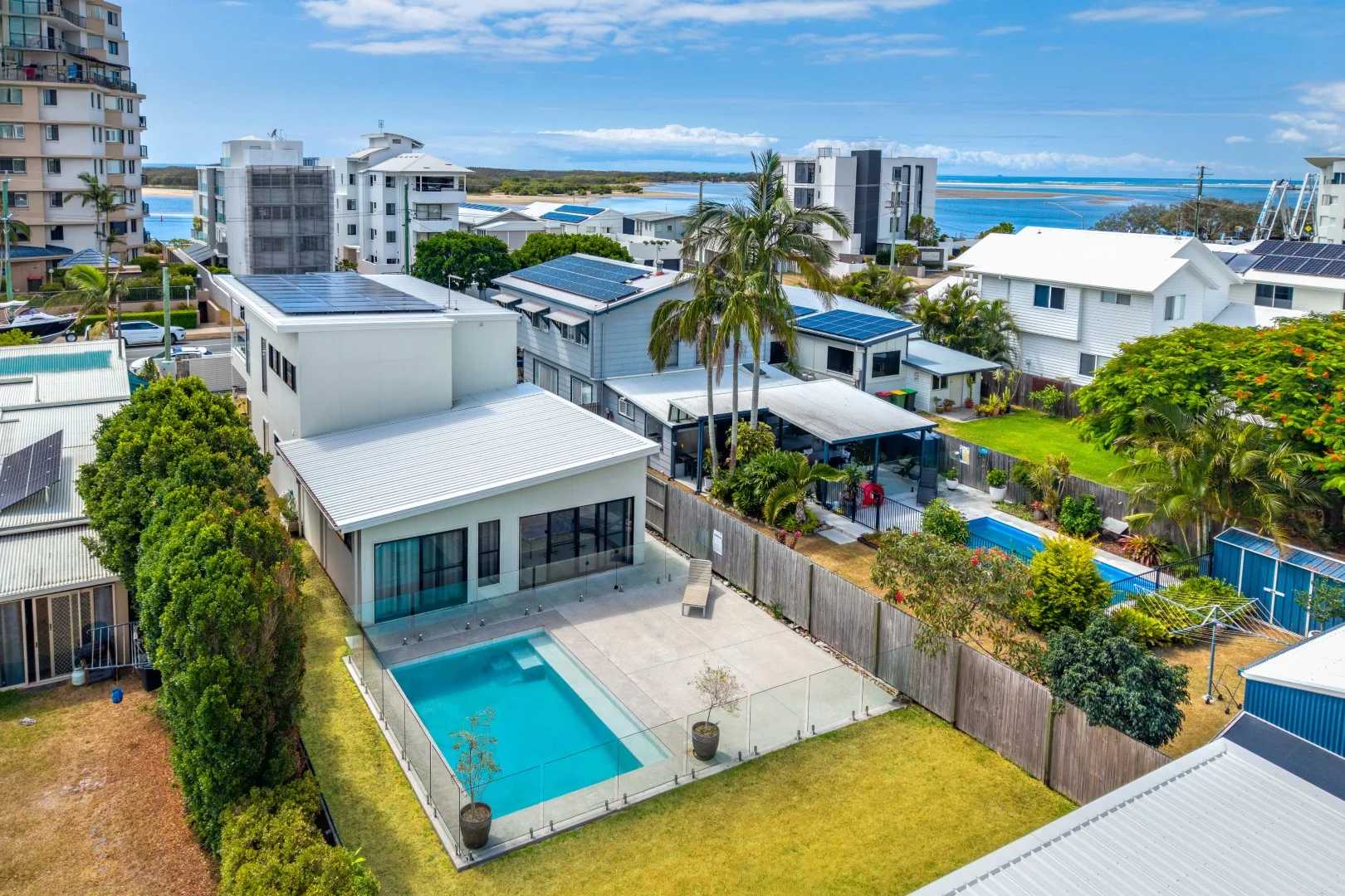 10 Landsborough Parade, Golden Beach QLD 4551