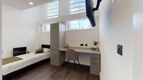 Hounds Gate, Nottingham NG1, Room to rent