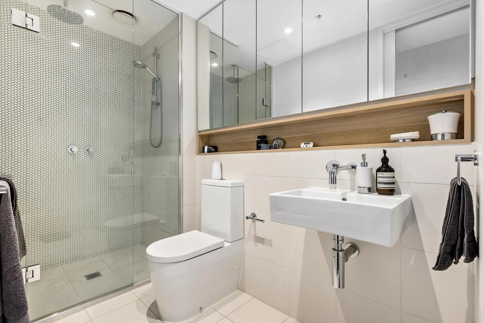 Additional image 14 of 2 Ivanhoe Parade, Ivanhoe VIC 3079
