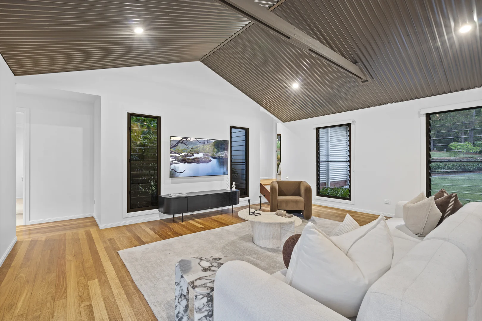 Additional image 12 of 13-15 Ridgeview Crescent, Bonogin QLD 4213