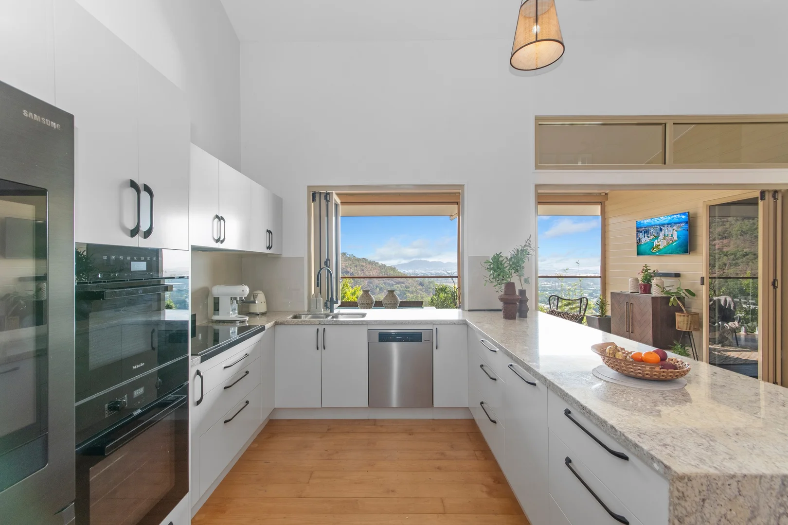 Additional image 14 of 20 The Point, Castle Hill QLD 4810