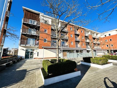 Merrick House, Reading, Berkshire RG2