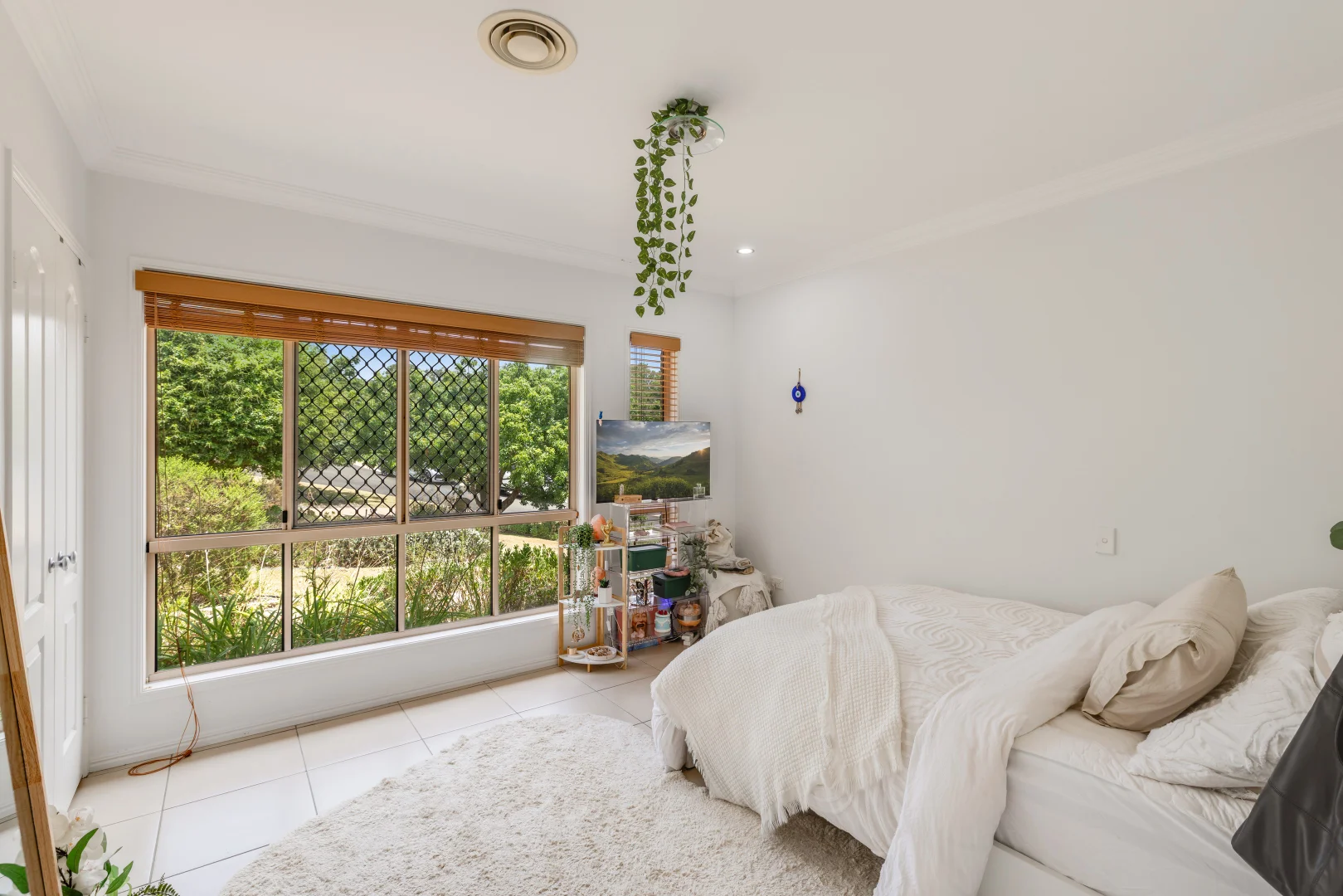 Additional image 10 of 6 John Court, Cotswold Hills QLD 4350