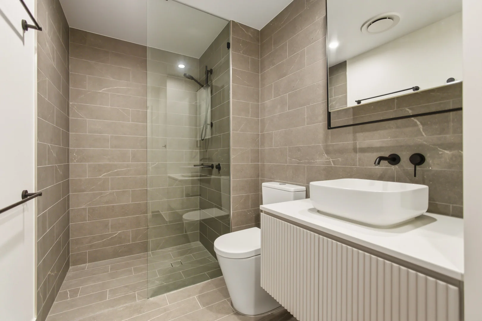 Additional image 7 of 231/21 Arches Crescent, Alderley QLD 4051