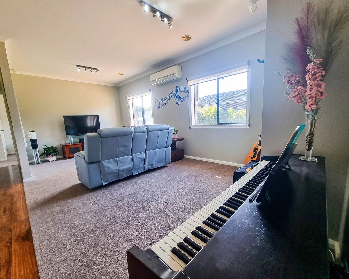 Additional image 10 of 3/11 Newnham Drive, Romsey VIC 3434