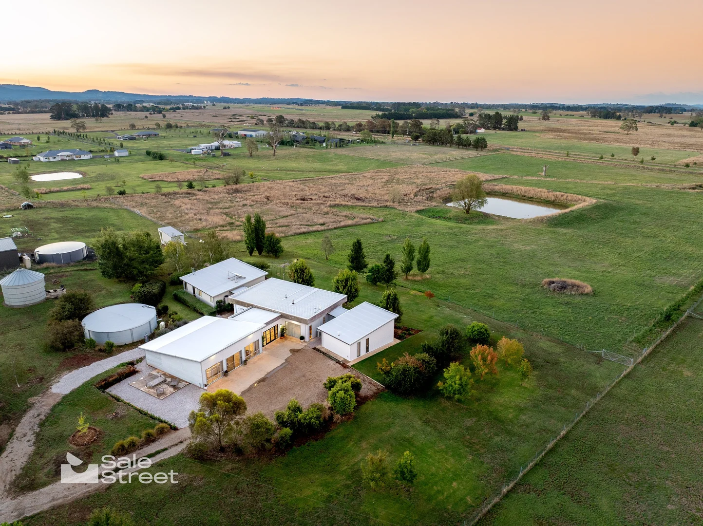 Additional image 34 of 37 Carcoar Street, Spring Hill NSW 2800