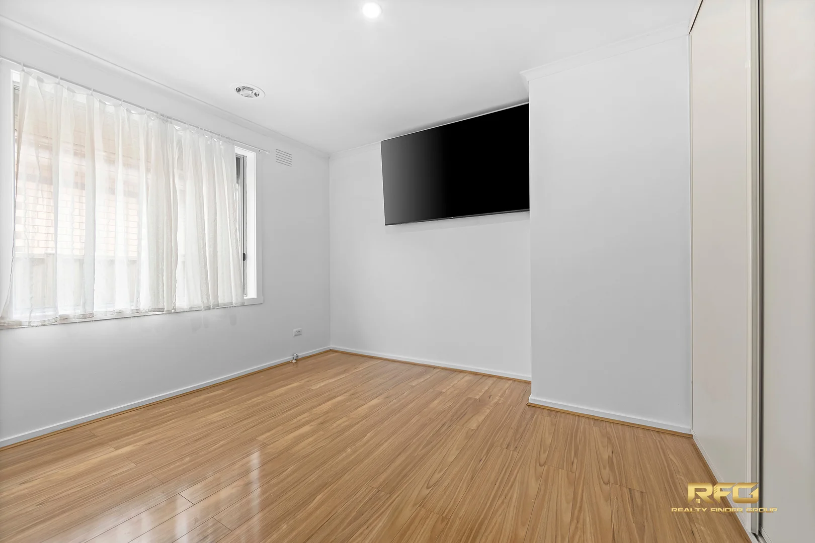 Additional image 11 of 1/21 Reaburn Ave, St Albans VIC 3021