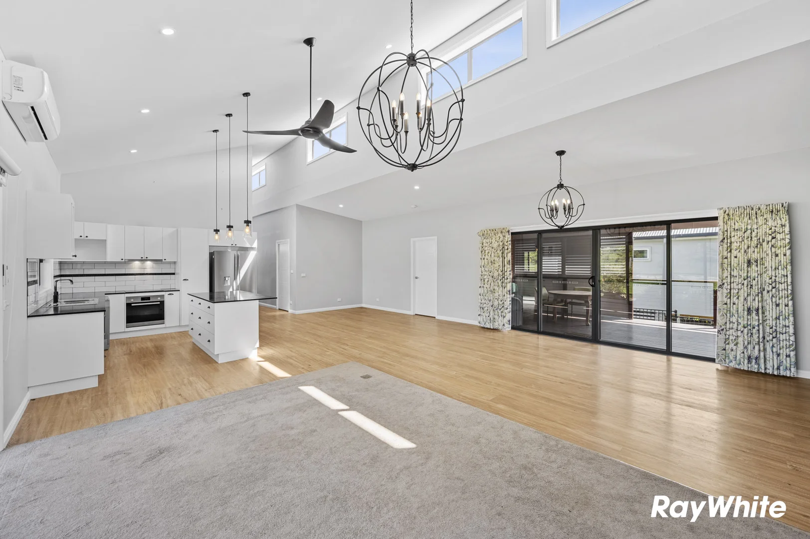 186 Vulcan Street, Moruya NSW 2537