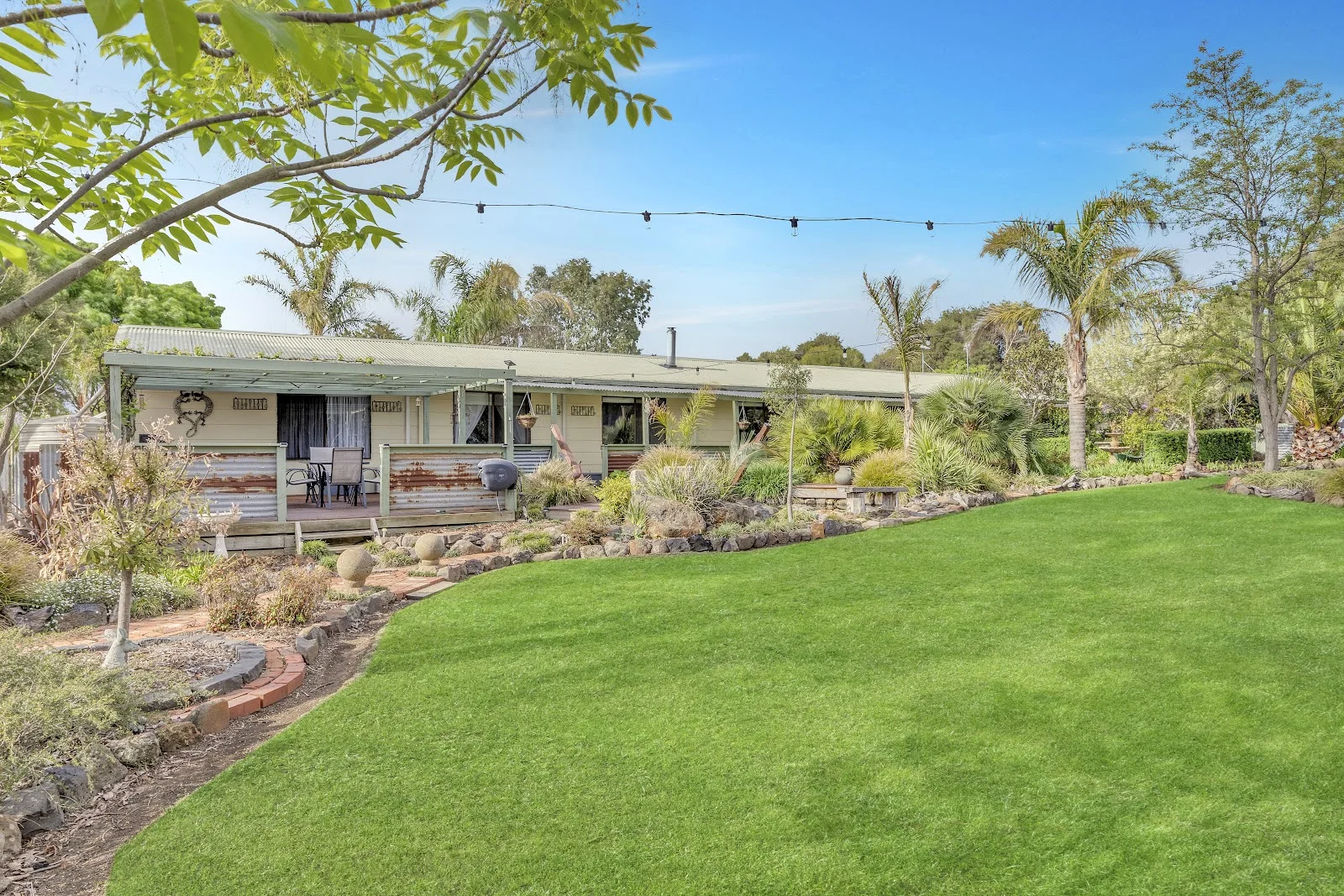 2 KING STREET, Talbot VIC 3371