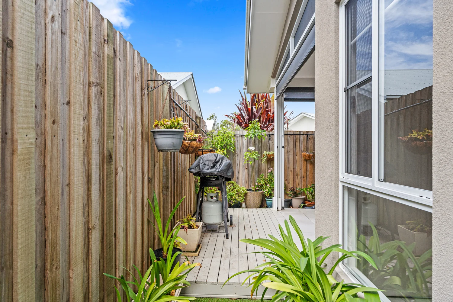 Additional image 16 of 17/2-20 Island View Drive, Urangan QLD 4655