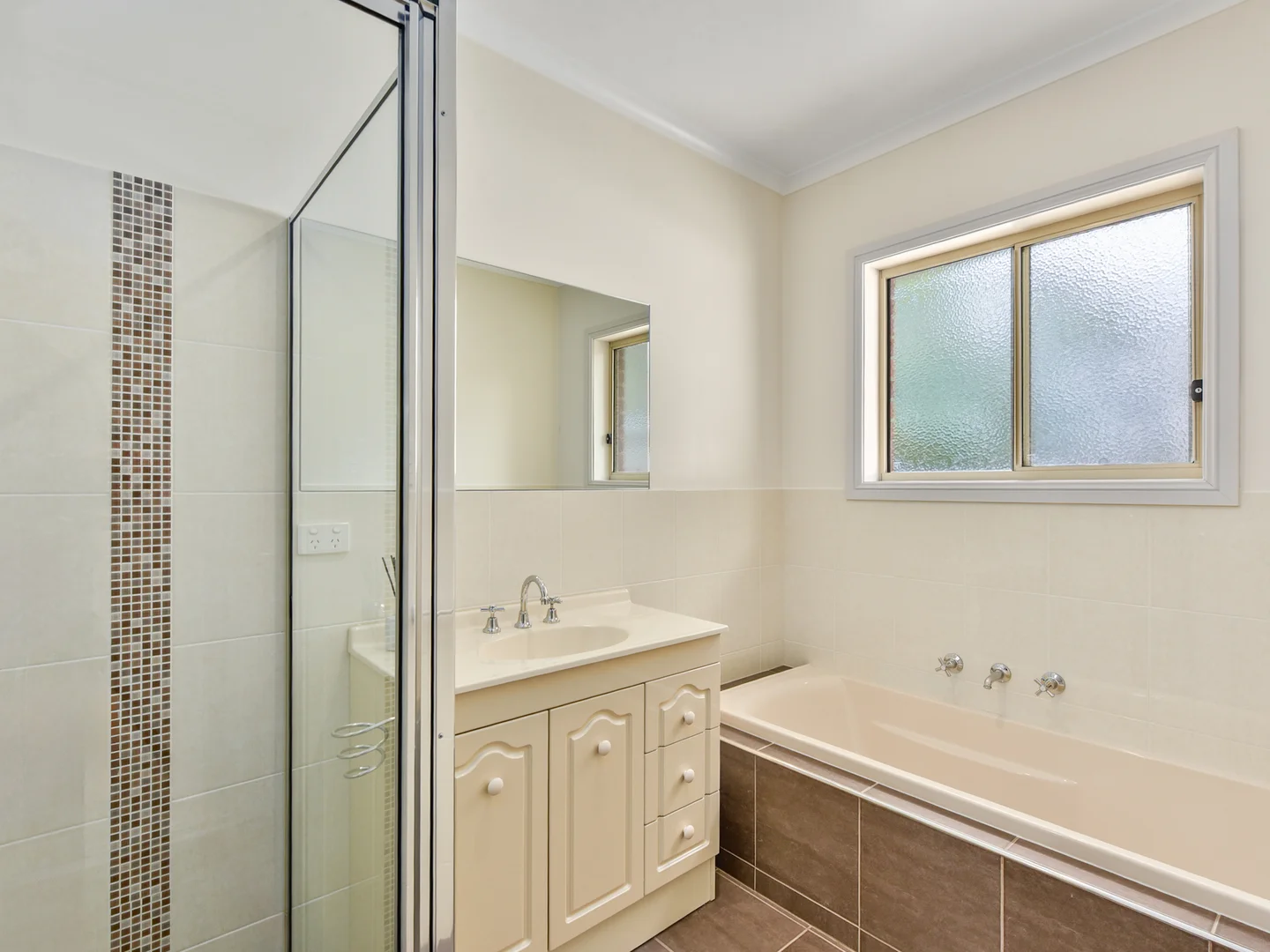 Additional image 17 of 6 The Parade, Keith SA 5267