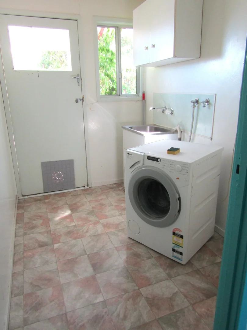 Additional image 10 of 40 Bottletree Avenue, Blackwater QLD 4717