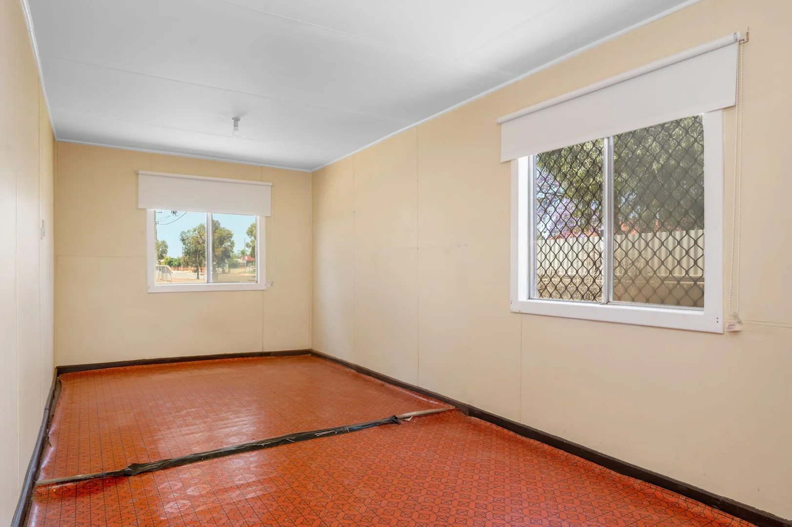 Additional image 10 of 148A Campbell Street, West Lamington WA 6430