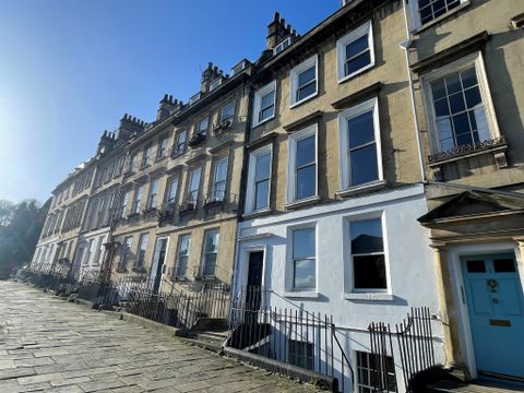 Walcott Parade, Bath BA1