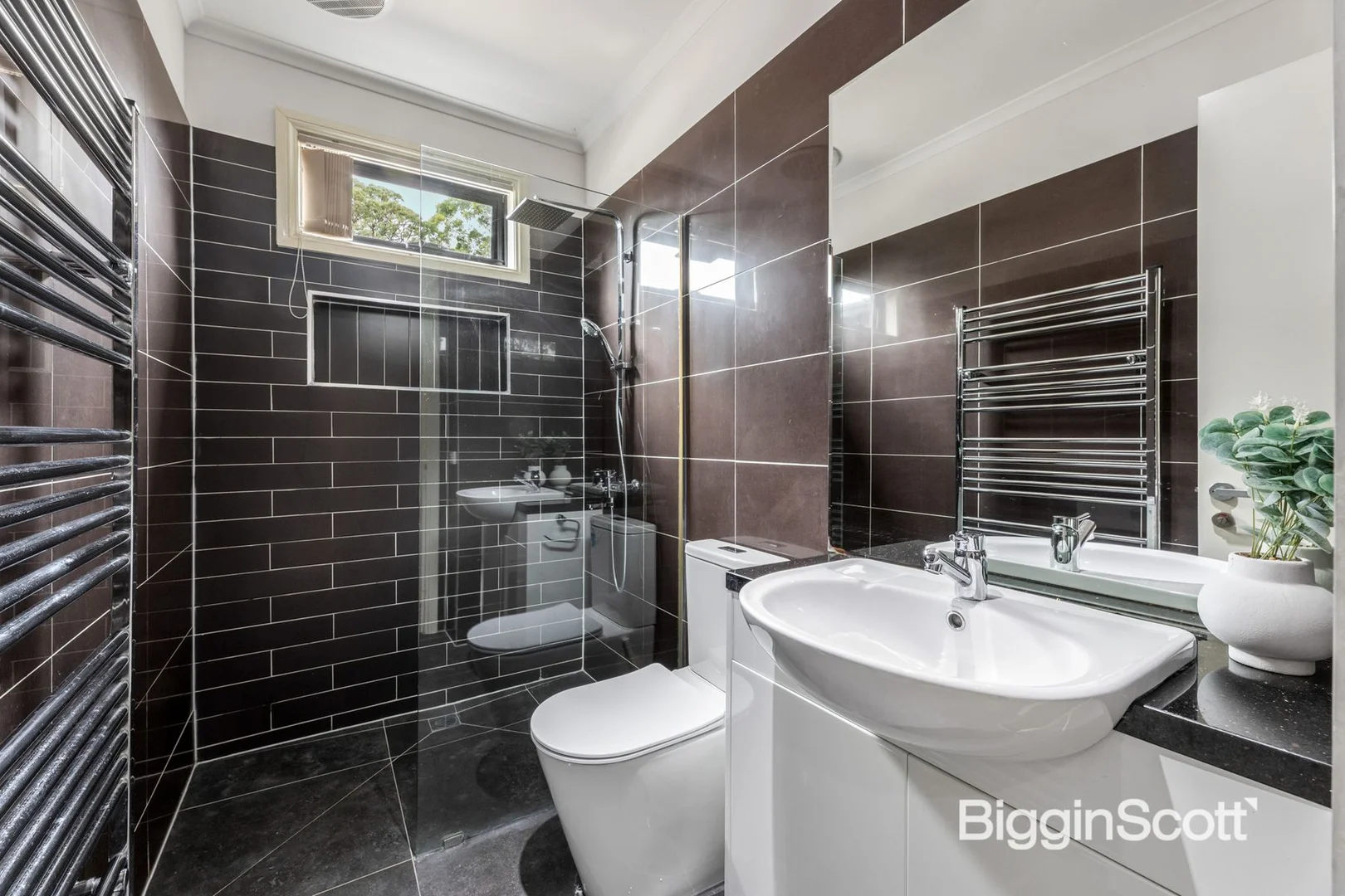 Additional image 13 of 9a Marilyn Court, Blackburn North VIC 3130