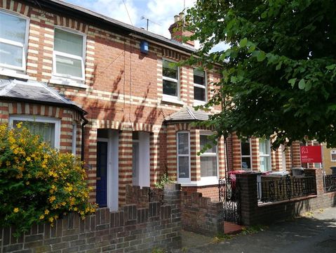 Prince Of Wales Avenue, Reading, Berkshire RG30