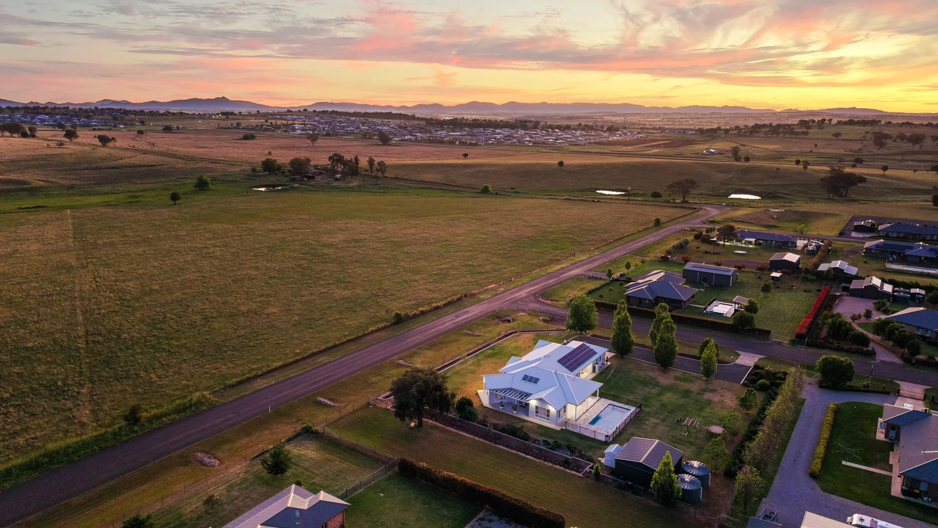 Additional image 25 of 2 Koreelah Close, Tamworth NSW 2340