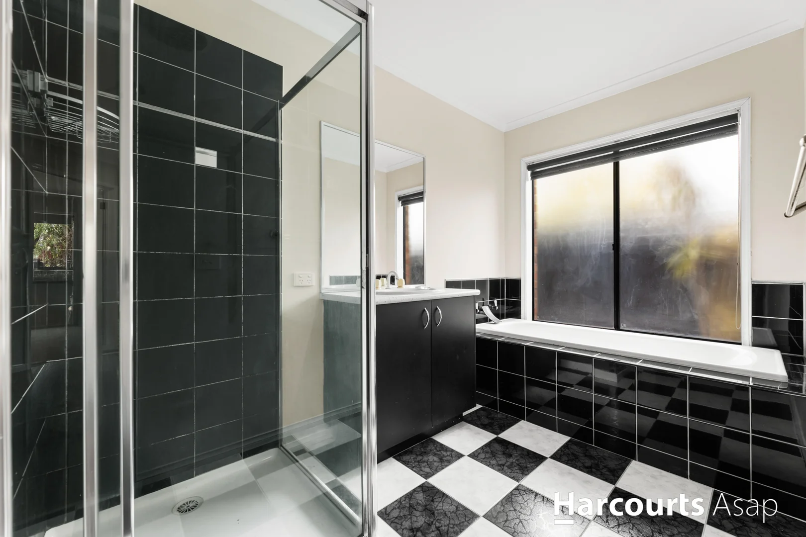 Additional image 12 of 1 Kingston Avenue, Narre Warren South VIC 3805