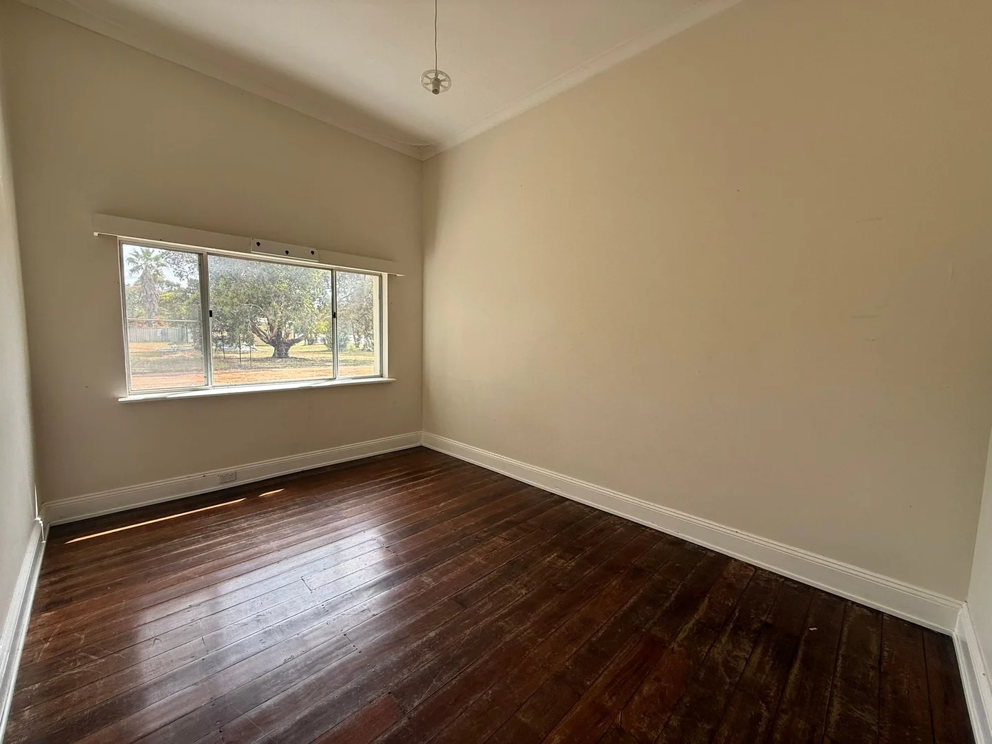 Additional image 8 of 2 Oxley Road, Katanning WA 6317