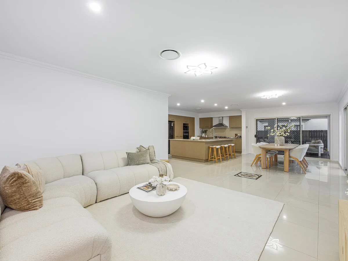 Additional image 5 of 53 Sinnamon Road, Sinnamon Park QLD 4073