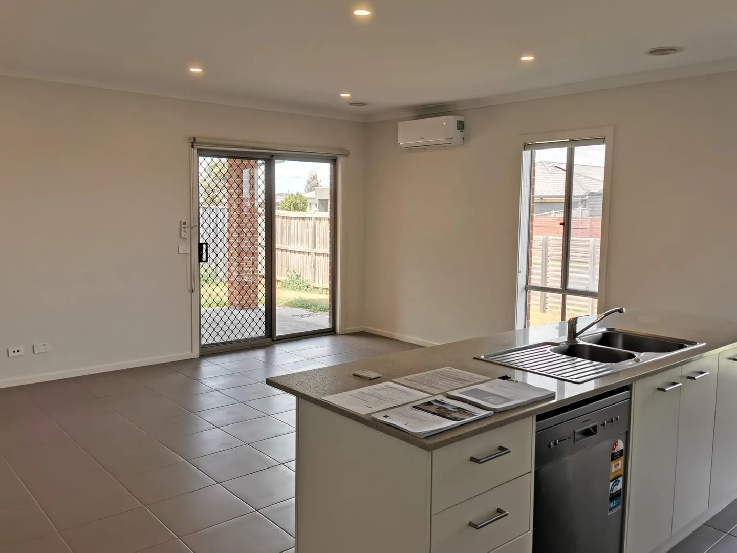 Additional image 12 of 44 Pascolo Way, Wyndham Vale VIC 3024