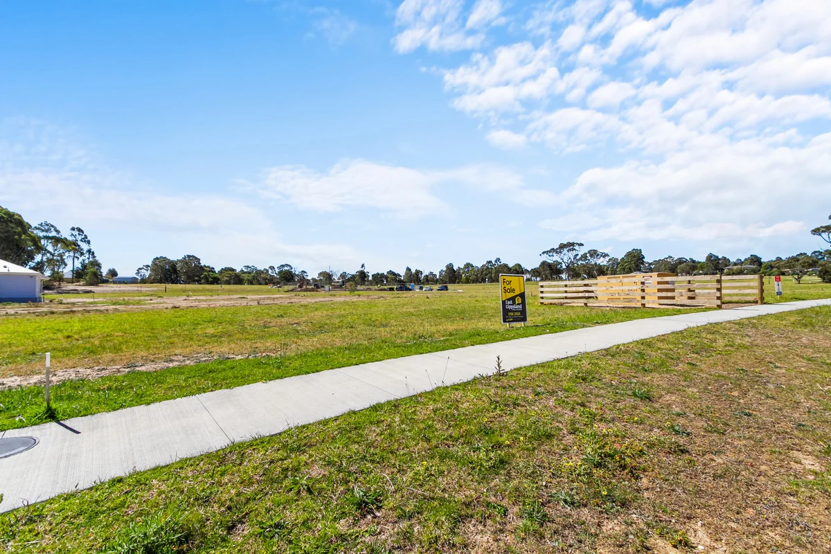 Additional image 5 of 140 Kings Cove Boulevard, Metung VIC 3904