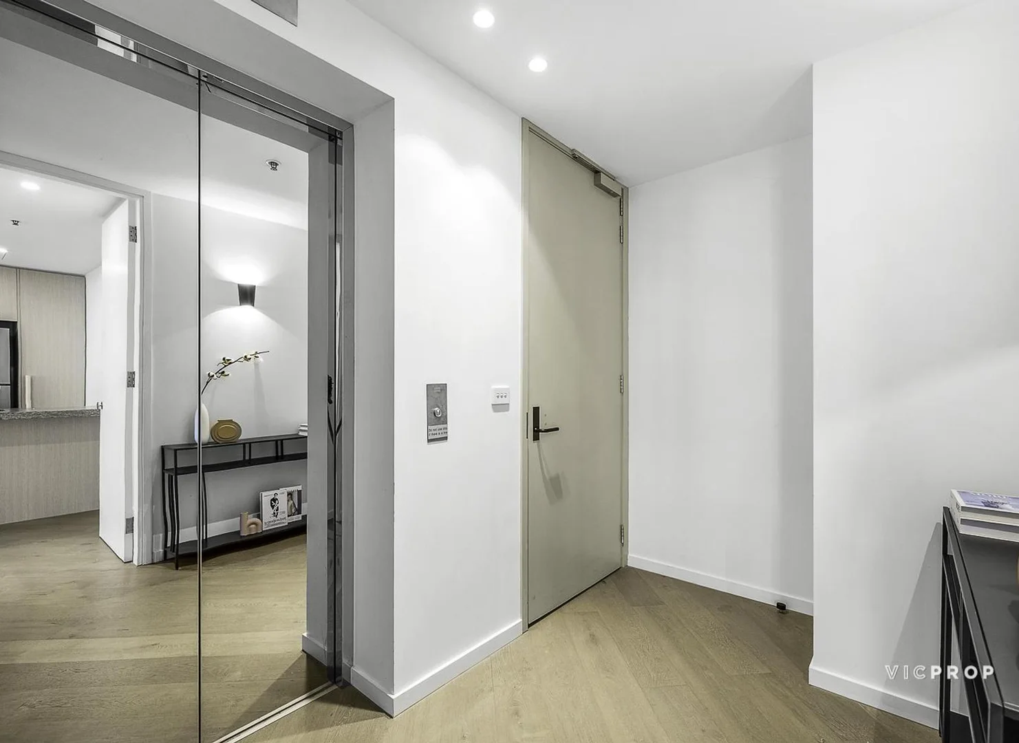 Additional image 4 of 609/499 St Kilda Road, Melbourne VIC 3004