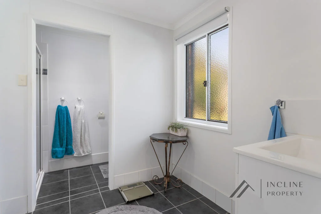 Additional image 15 of 8 Elaroo Court, Karana Downs QLD 4306