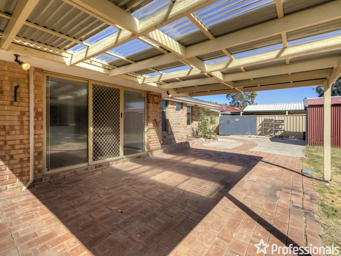 Additional image 23 of 52 Riverside Lane, Seville Grove WA 6112