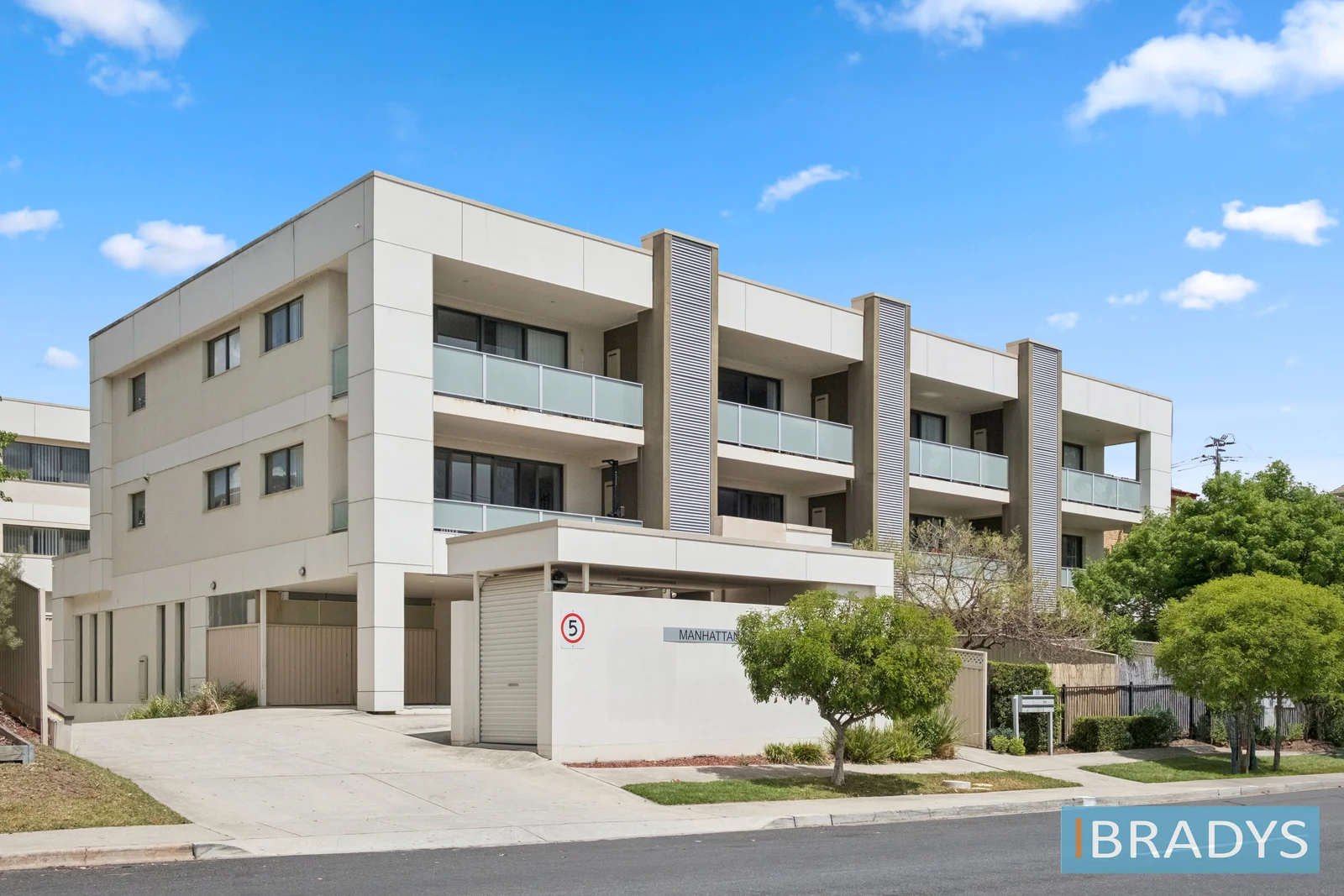 6/88 Henderson Road, Crestwood NSW 2620