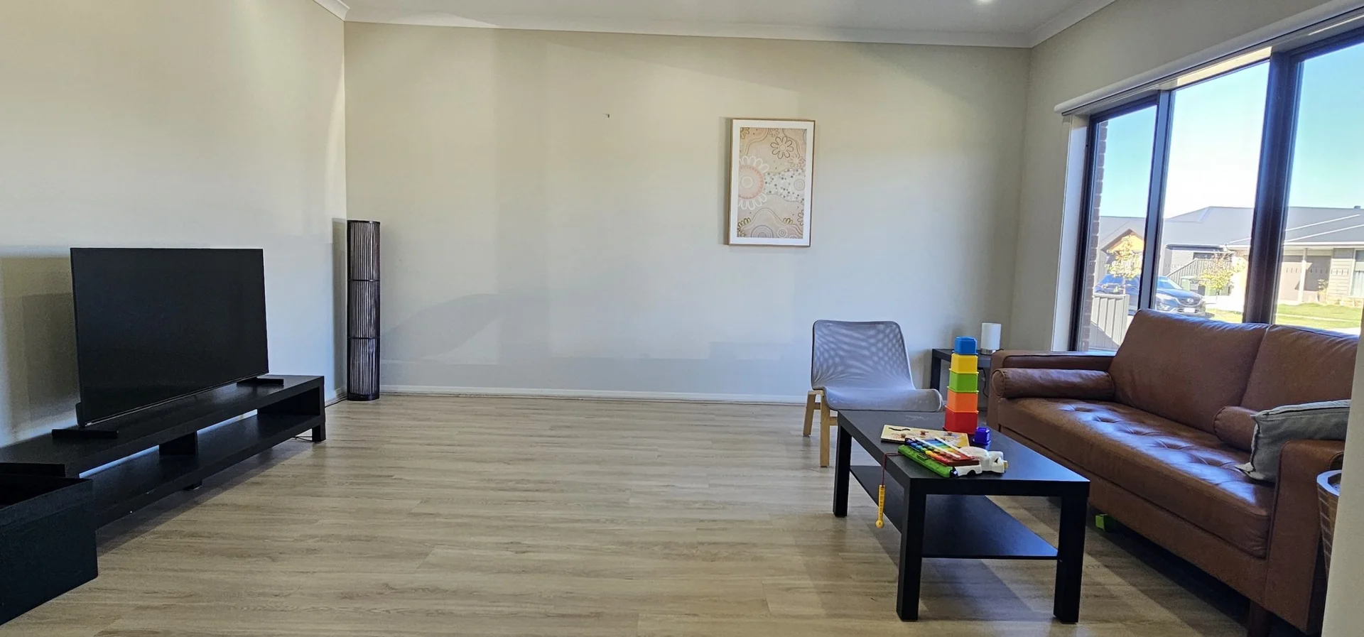 Additional image 5 of Lara VIC 3212