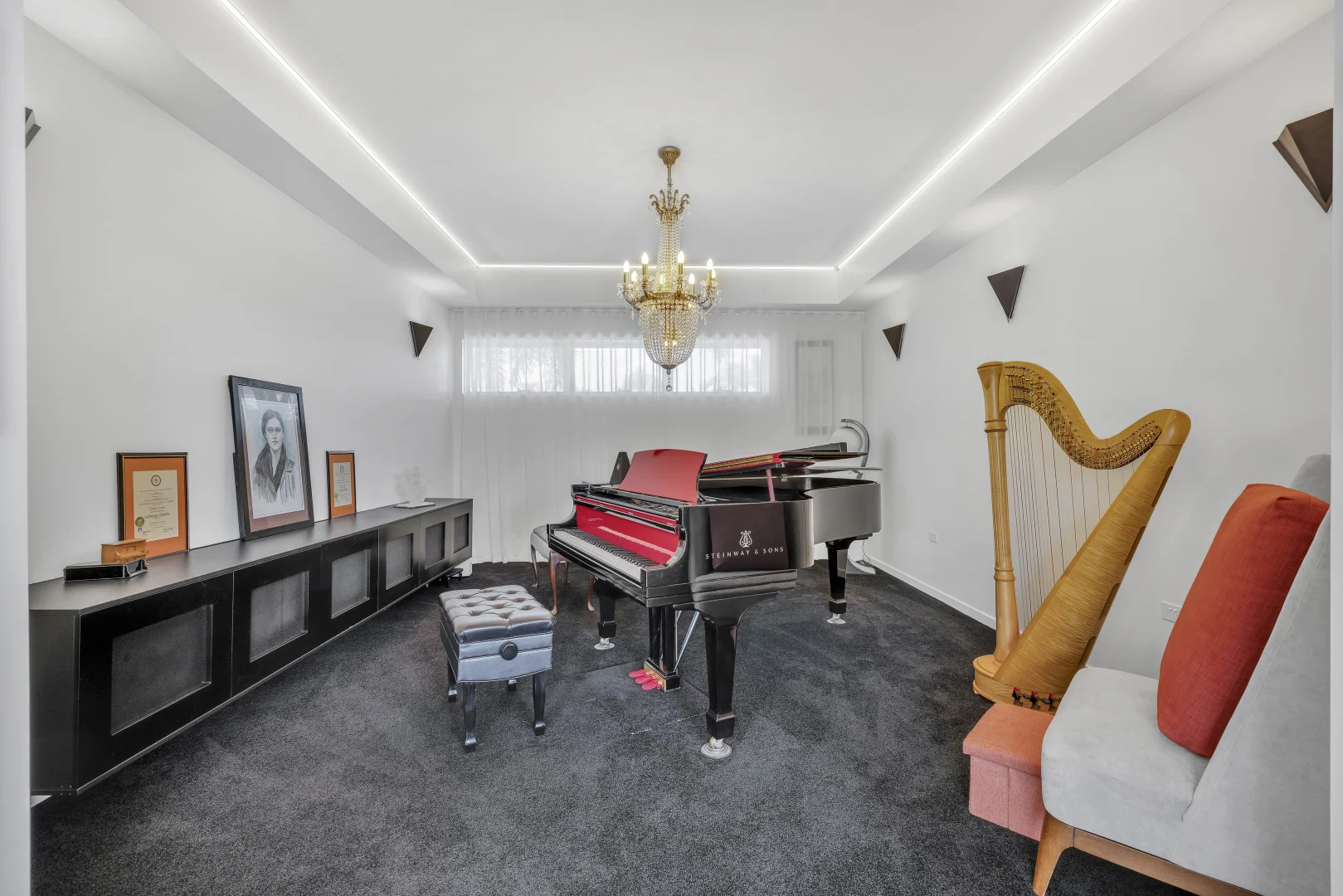 Additional image 18 of 12 Lotus Key, Broadbeach Waters QLD 4218